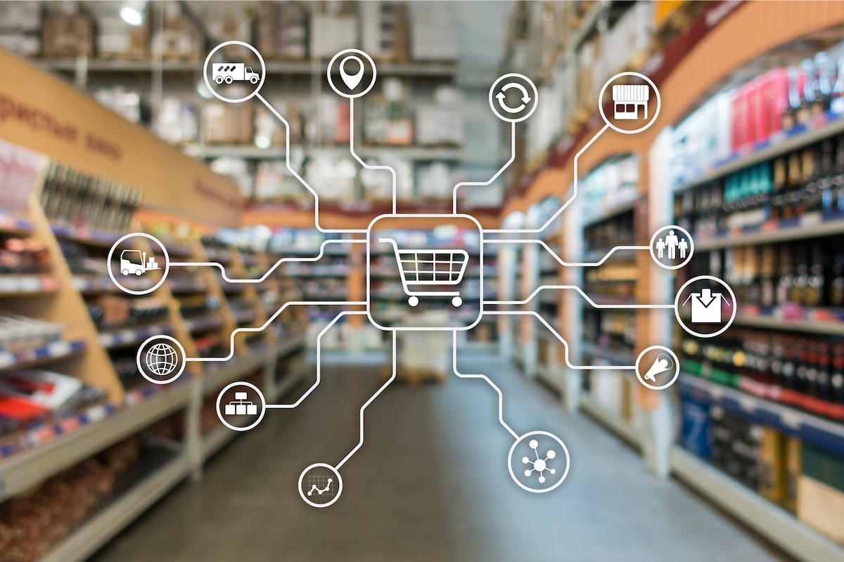 Licensing vs Selling a Product: Meaning, Differences & Examples