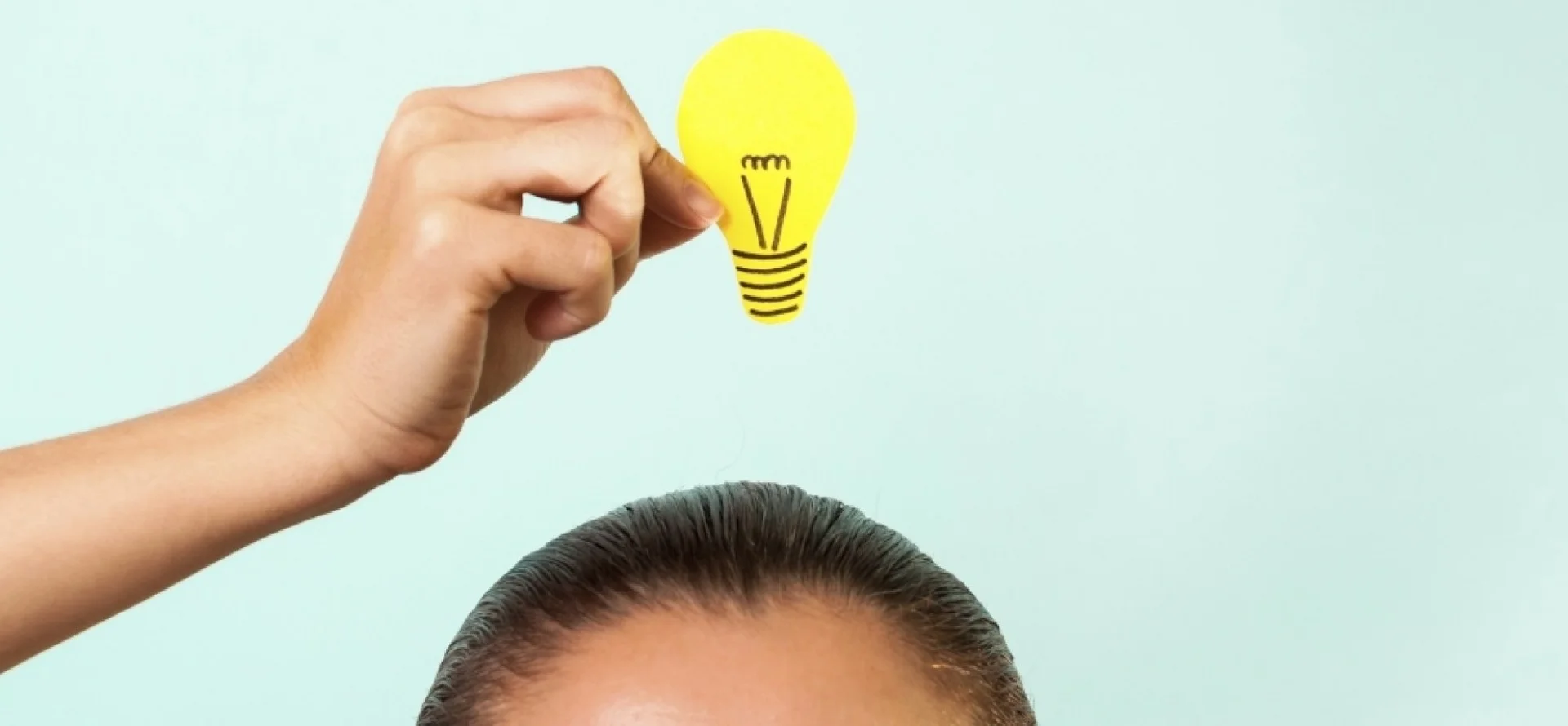 Licensing vs Selling a Product: Meaning, Differences & Examples
